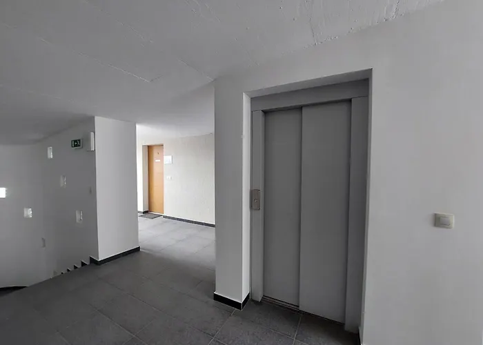 Apartment City5 *